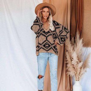 Anna Kaci Fuzzy v-neck sweater XL